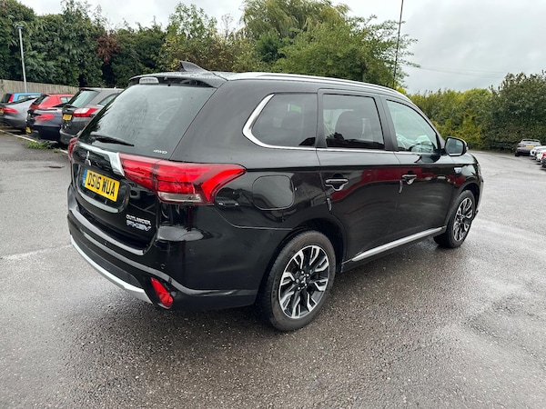 Used Mitsubishi Outlander 2016 for sale - 76167380: Photo 7