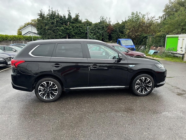 Used Mitsubishi Outlander 2016 for sale - 76167380: Photo 8
