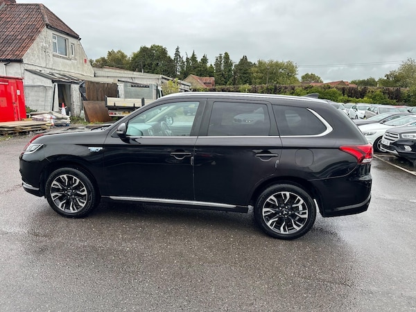 Used Mitsubishi Outlander 2016 for sale - 76167380: Photo 9