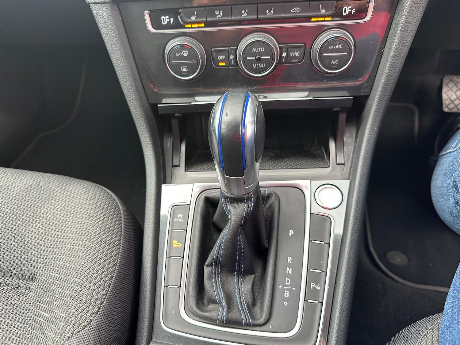 Used Volkswagen Golf 2019 for sale - 76539178: Photo 18