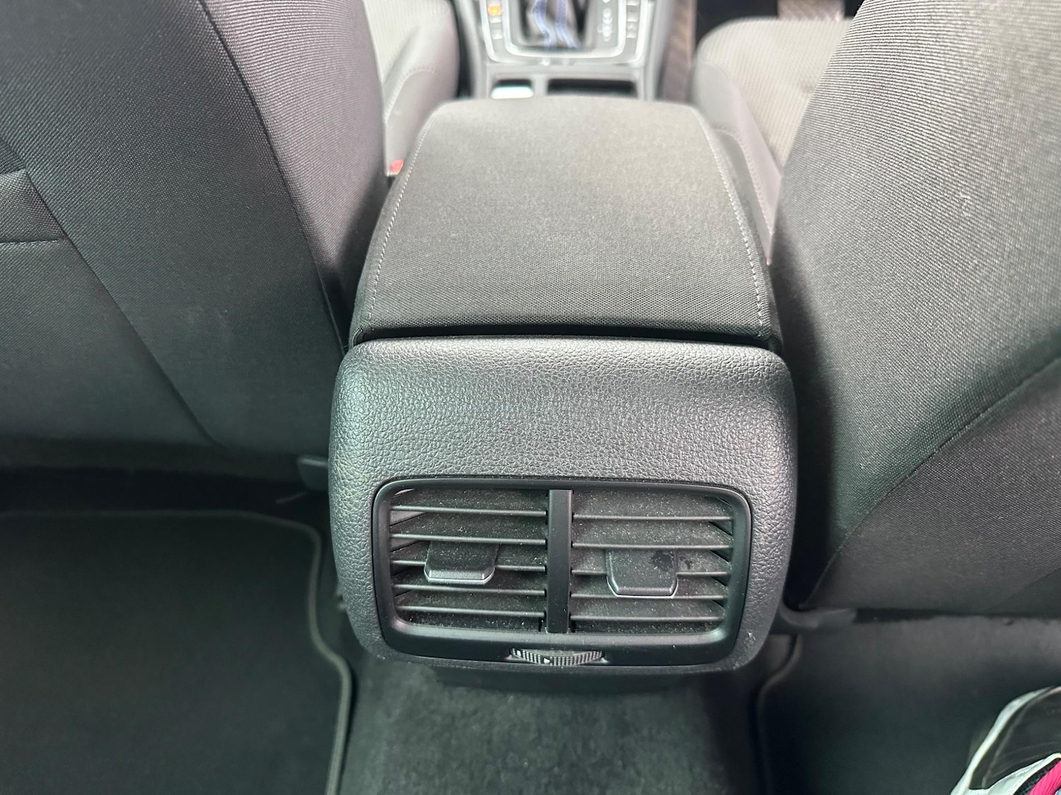 Used Volkswagen Golf 2019 for sale - 76539178: Photo 22