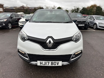 Used Renault Captur 2017 for sale - 76550010: Photo