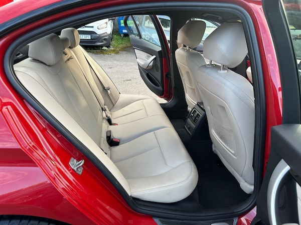 Used BMW 3 Series 2016 for sale - 76121845: Photo 30