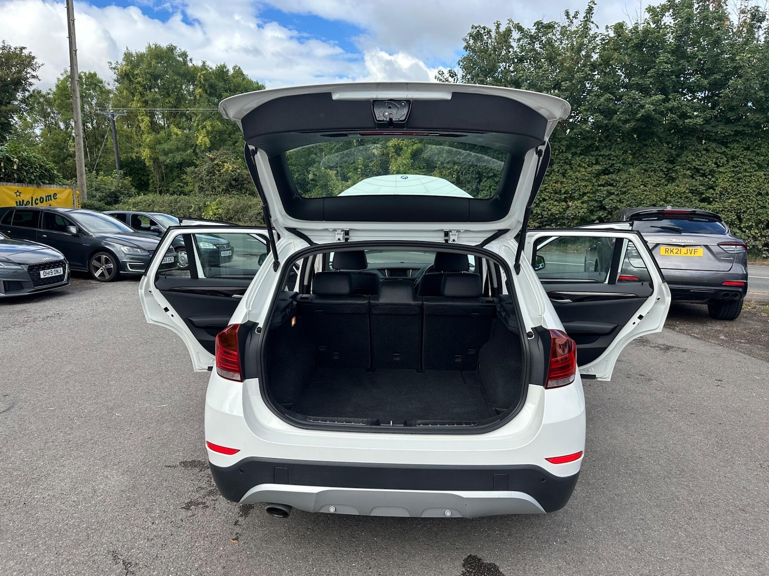 Vehicle 27