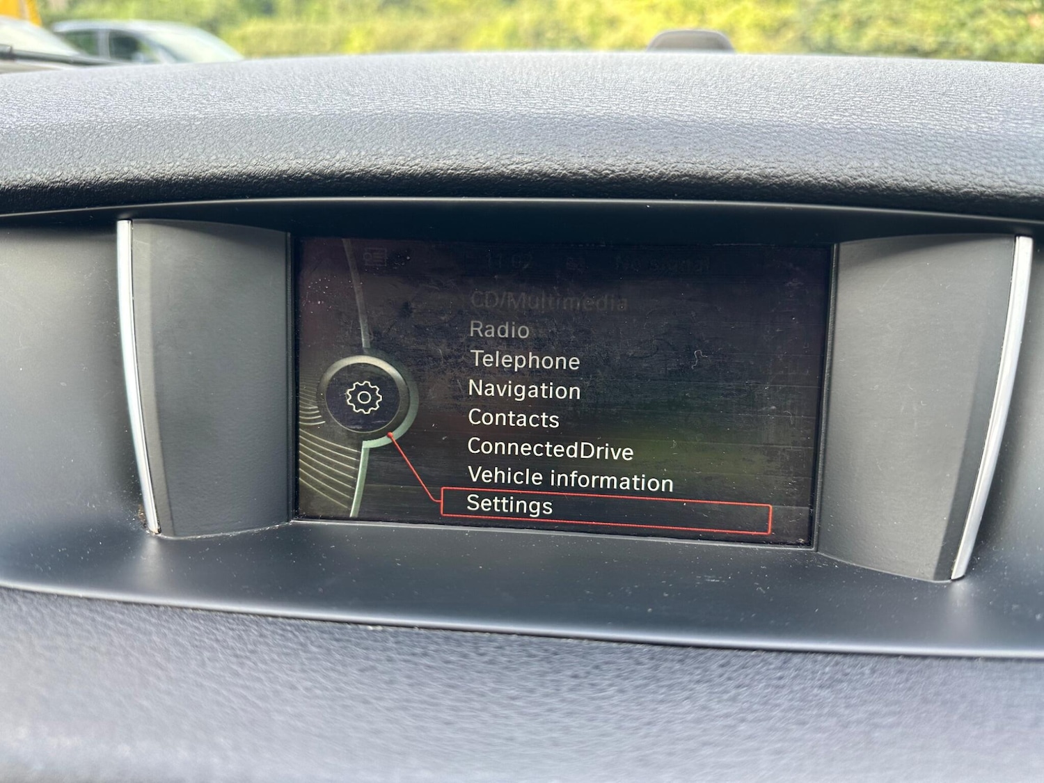 Vehicle 33
