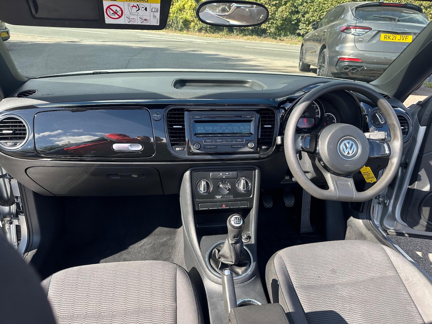 Used Volkswagen Beetle 2014 for sale - 76122276: Photo 10