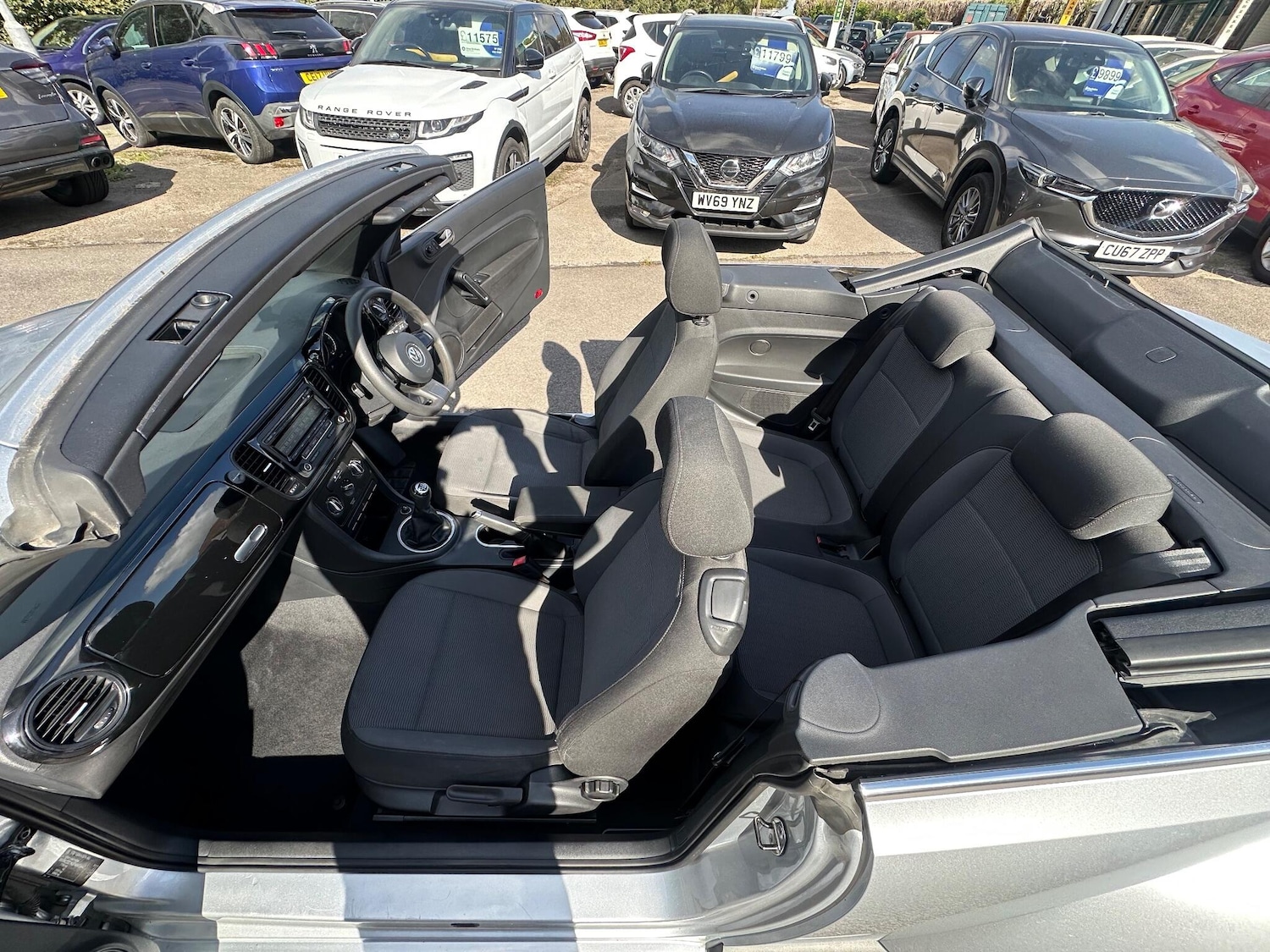 Used Volkswagen Beetle 2014 for sale - 76122276: Photo 14