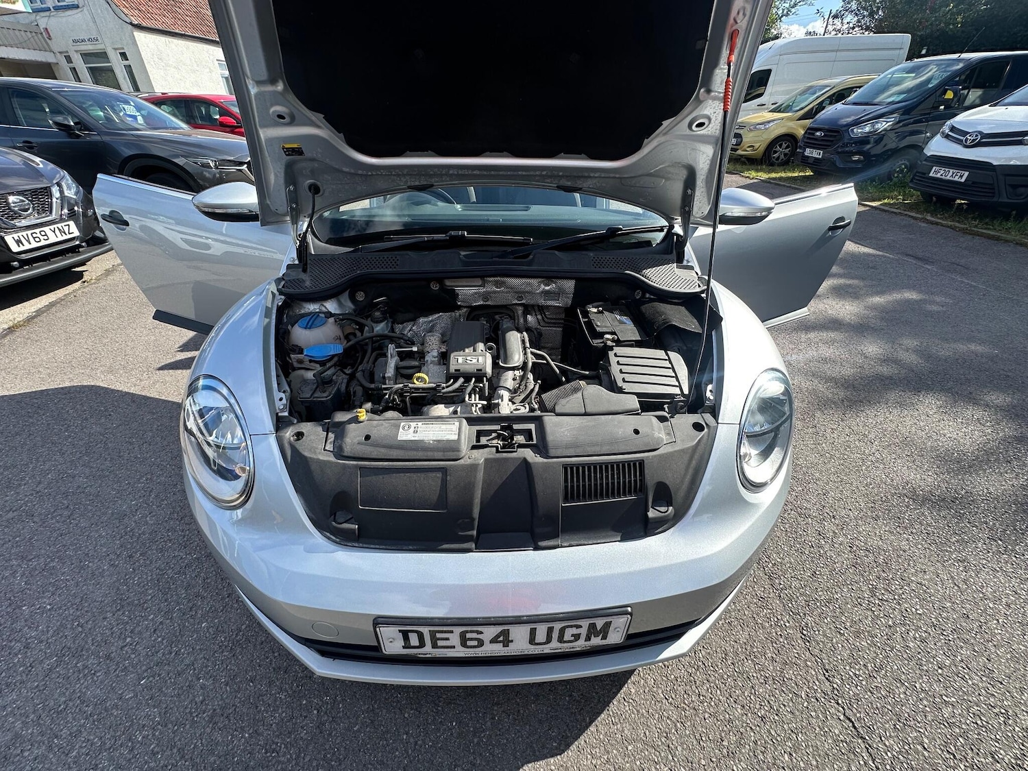 Used Volkswagen Beetle 2014 for sale - 76122276: Photo 26