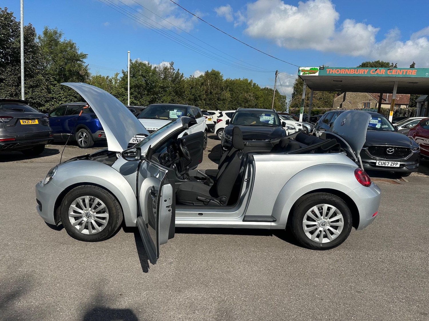 Used Volkswagen Beetle 2014 for sale - 76122276: Photo 27