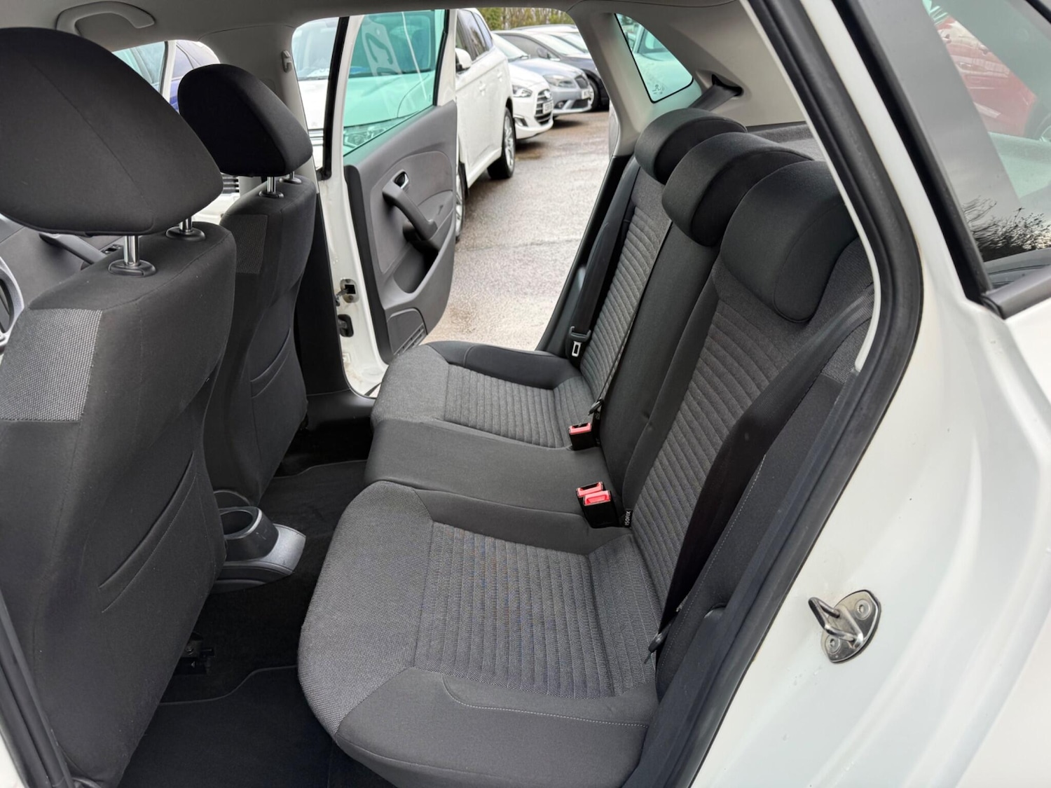 Used Volkswagen Polo 2014 for sale - 77479031: Photo 18