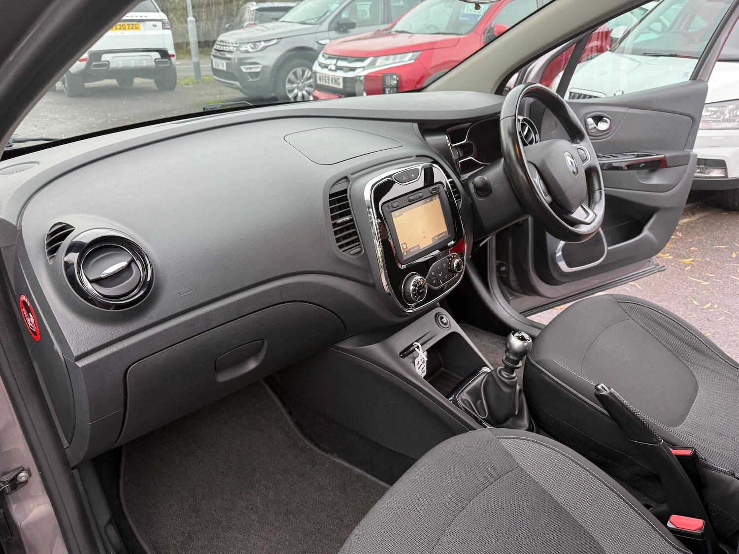 Used Renault Captur 2016 for sale - 76865333: Photo 15