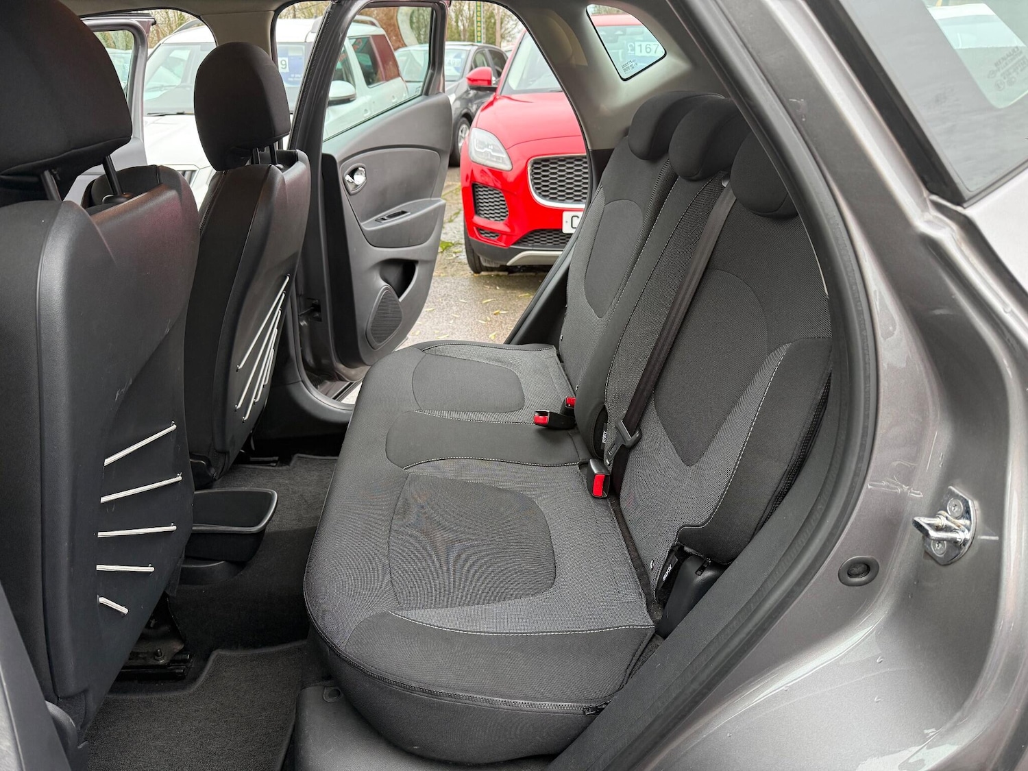 Used Renault Captur 2016 for sale - 76865333: Photo 20