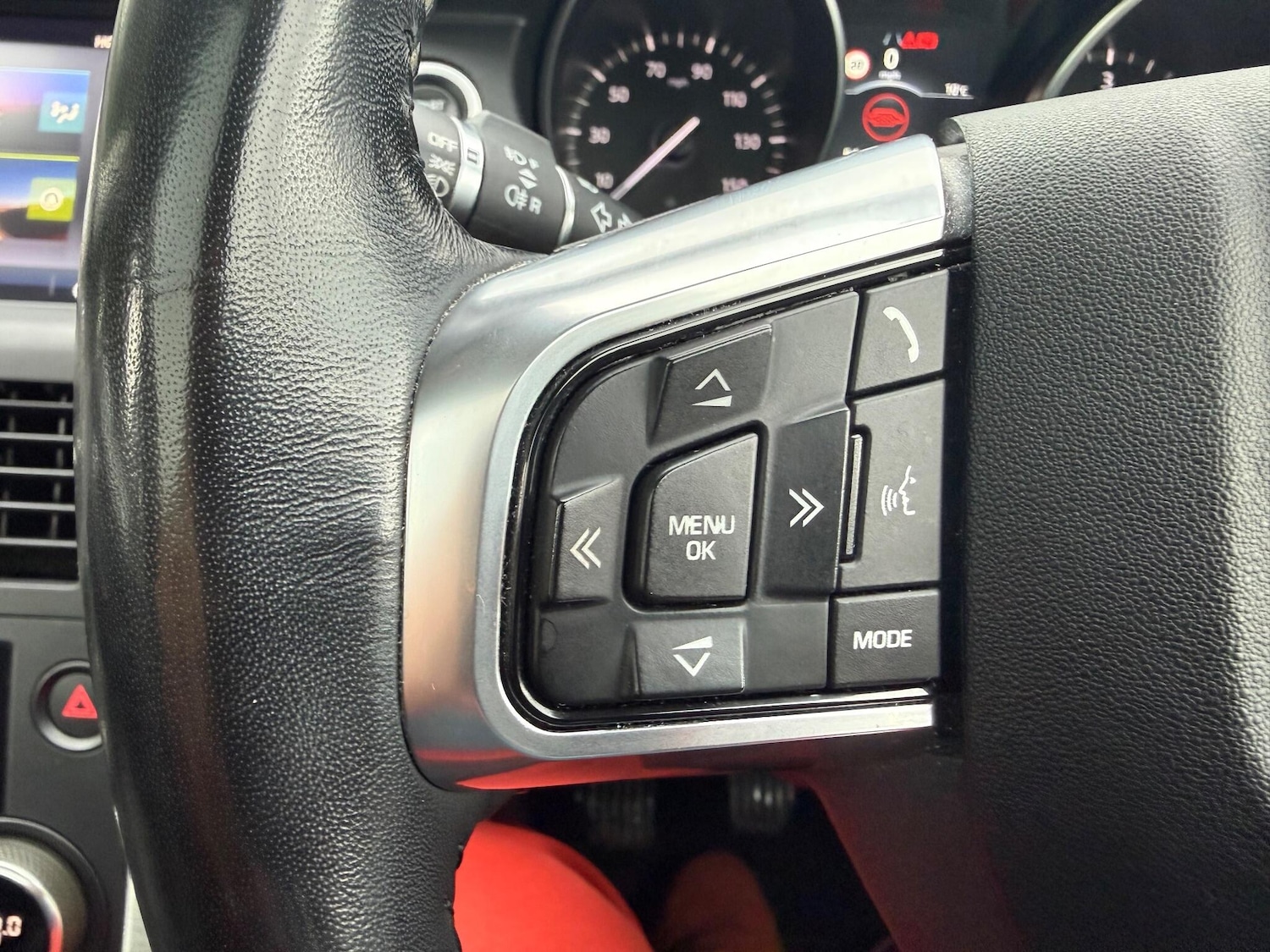 Used Land Rover Discovery Sport 2018 for sale - 76409385: Photo 14