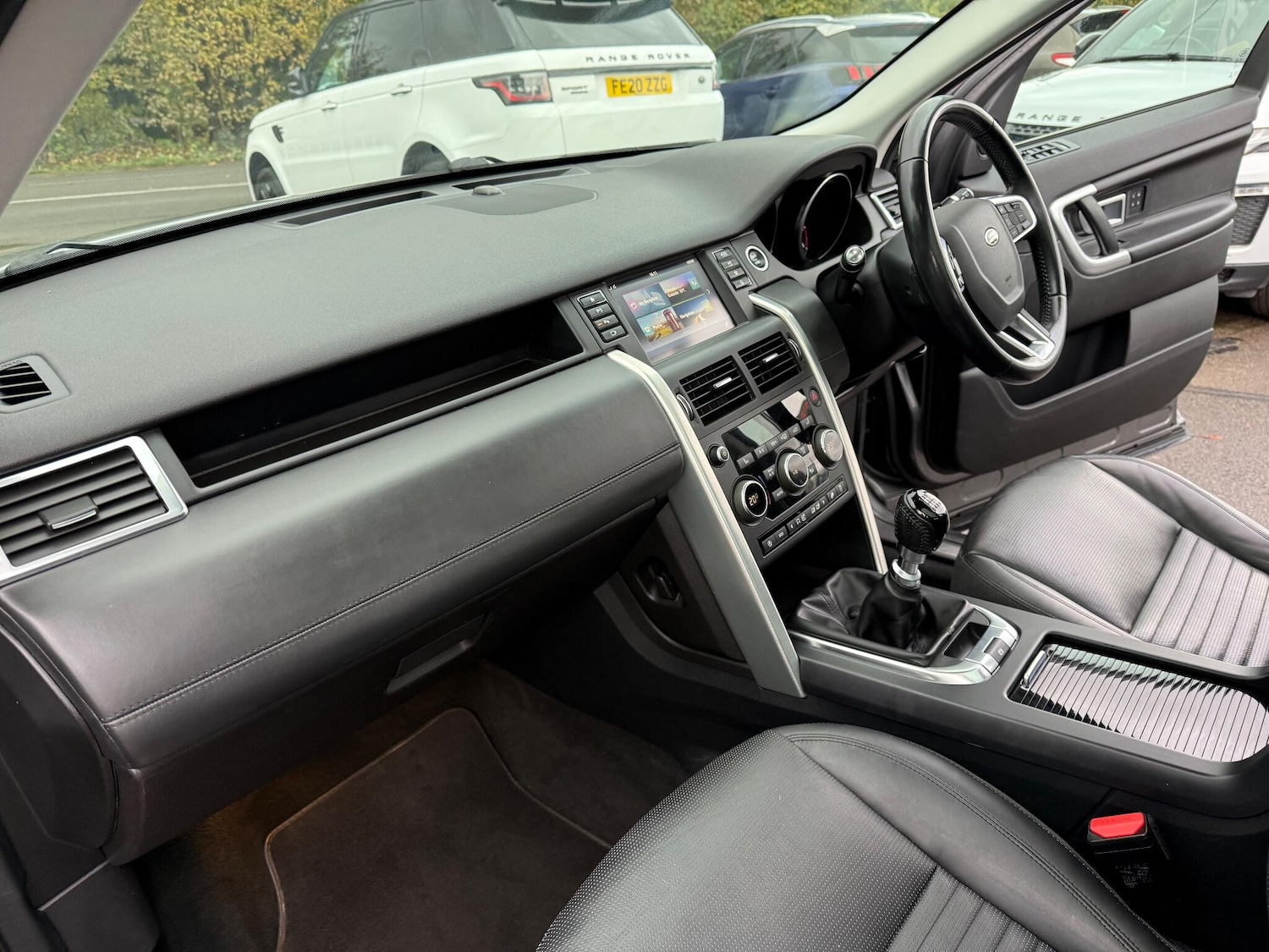 Used Land Rover Discovery Sport 2018 for sale - 76409385: Photo 21