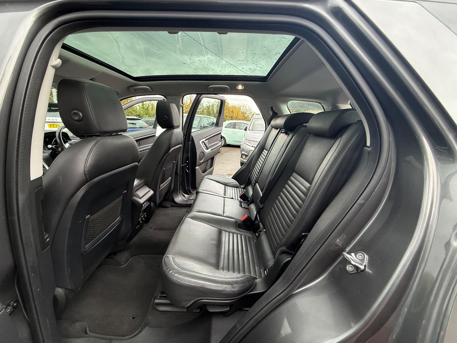 Used Land Rover Discovery Sport 2018 for sale - 76409385: Photo 27