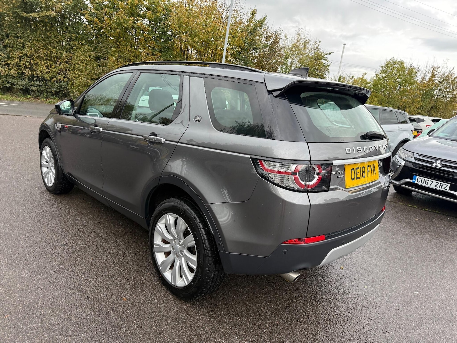 Used Land Rover Discovery Sport 2018 for sale - 76409385: Photo 5