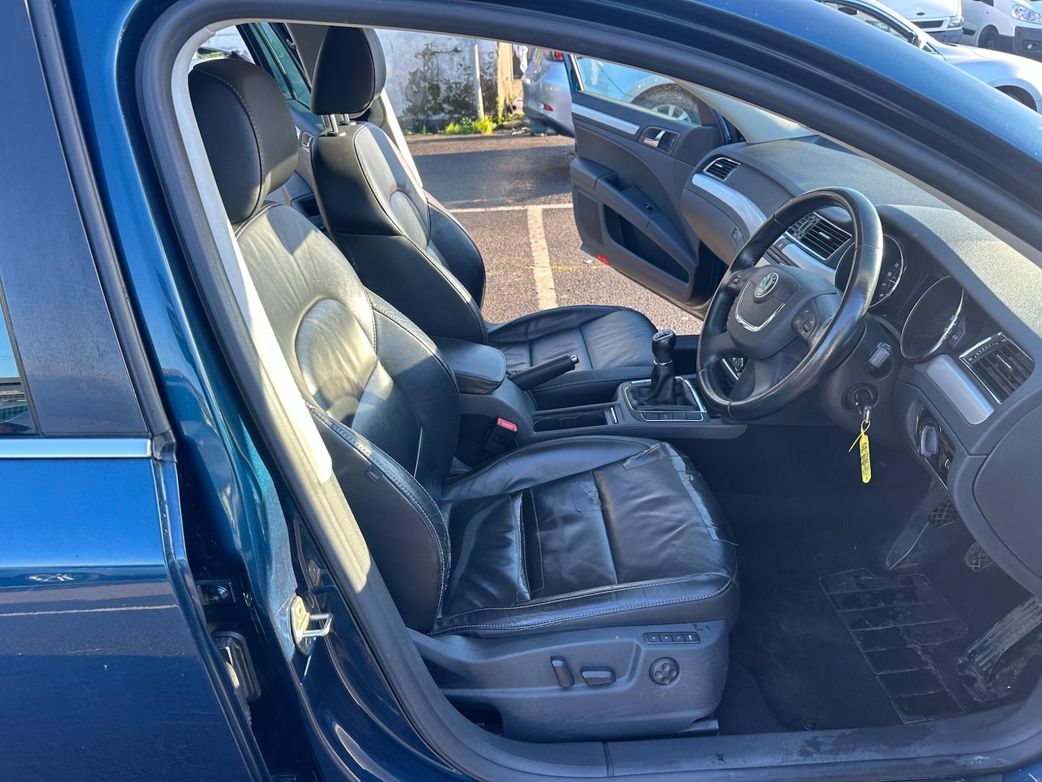 Used Skoda Superb 2013 for sale - 76993824: Photo 17