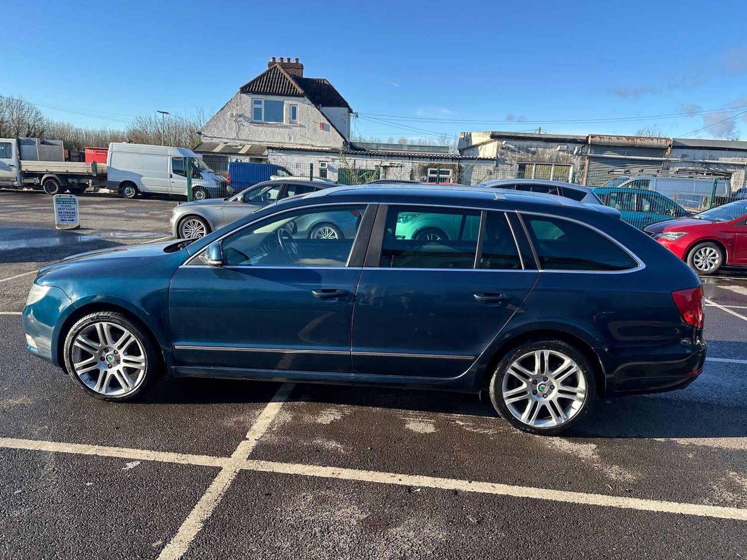 Used Skoda Superb 2013 for sale - 76993824: Photo 9
