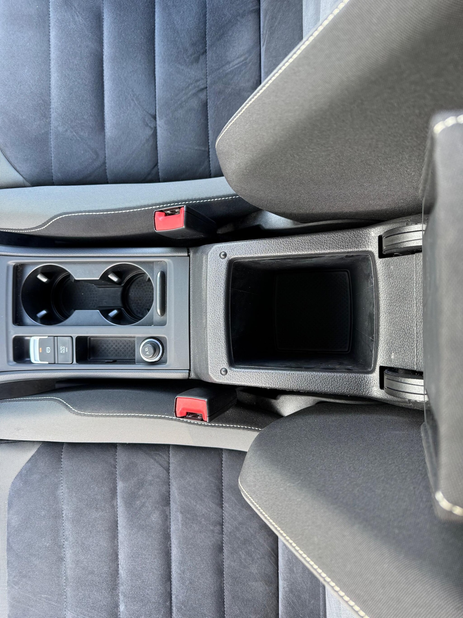 Used Volkswagen Golf 2016 for sale - 76781748: Photo 17