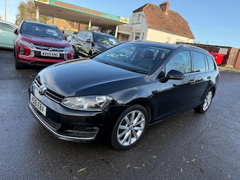 Used Volkswagen Golf 2016 for sale - 76781748: Photo