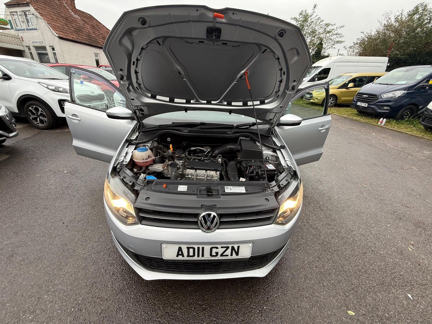 Used Volkswagen Polo 2011 for sale - 76990092: Photo 26