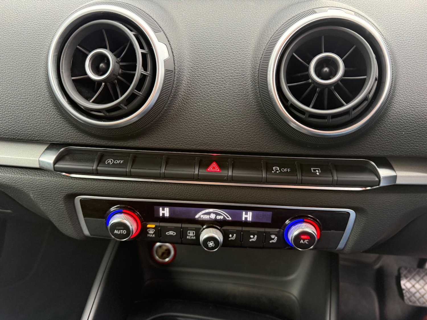 Used Audi A3 2015 for sale - 76912984: Photo 11