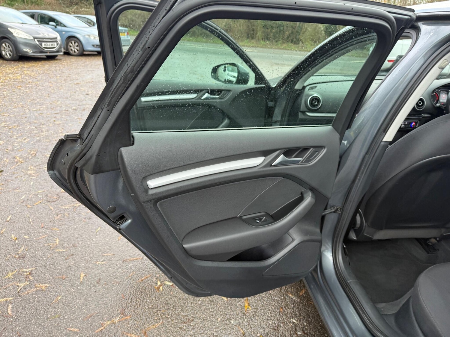 Used Audi A3 2015 for sale - 76912984: Photo 22