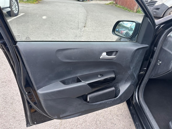 Used Kia Picanto 2018 for sale - 74408148: Photo 18