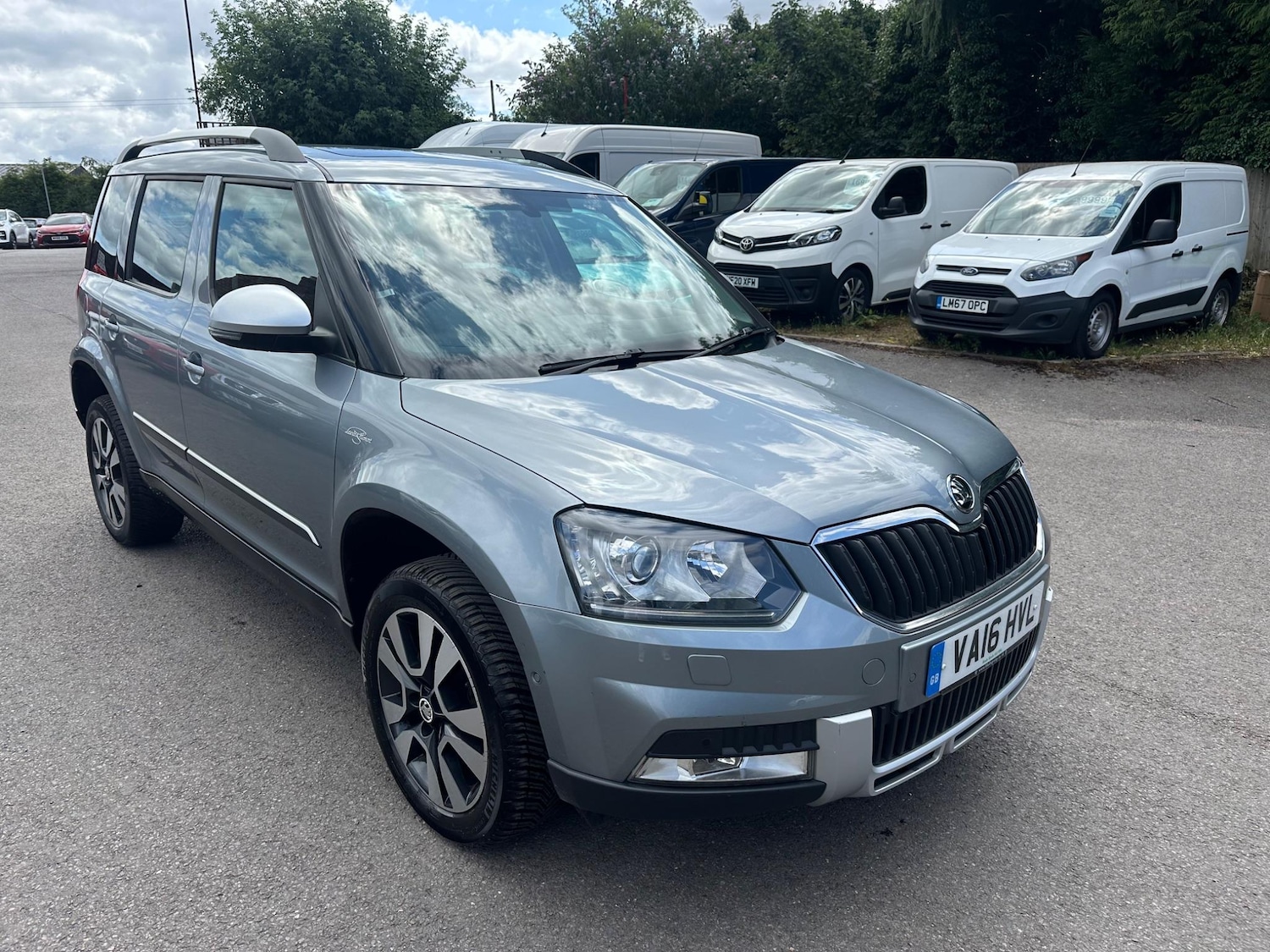 Used Skoda Yeti 2016 for sale - 76200905: Photo 1