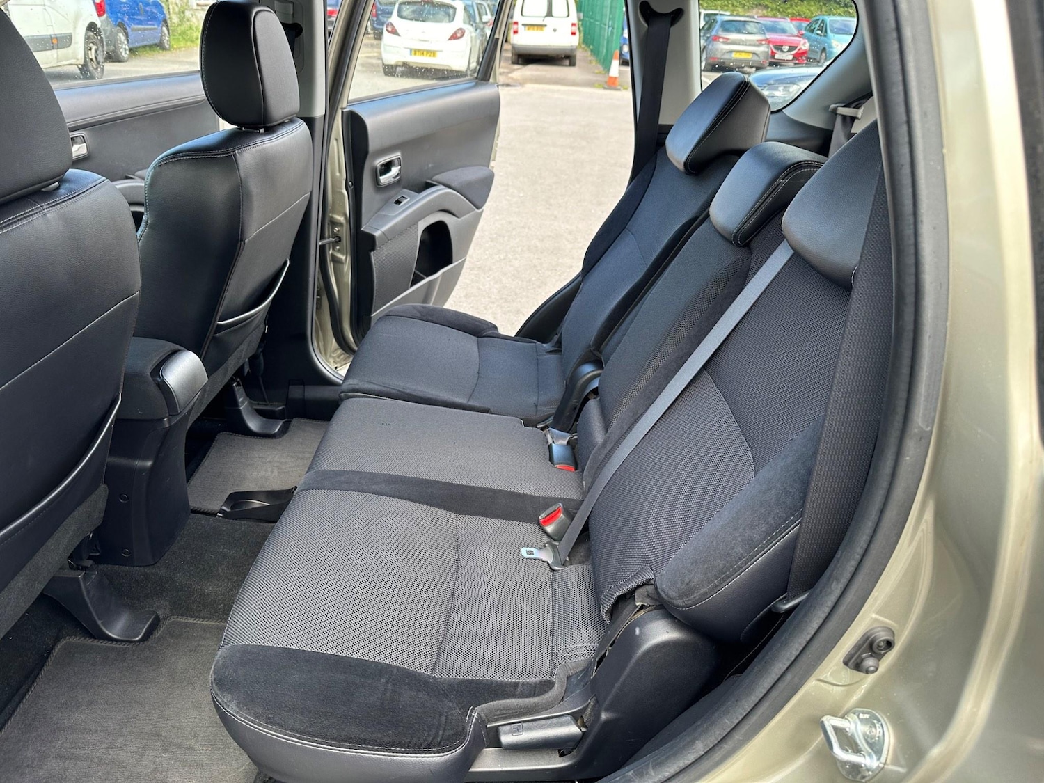 Used Citroen C-Crosser for sale - 76993721: Photo 18