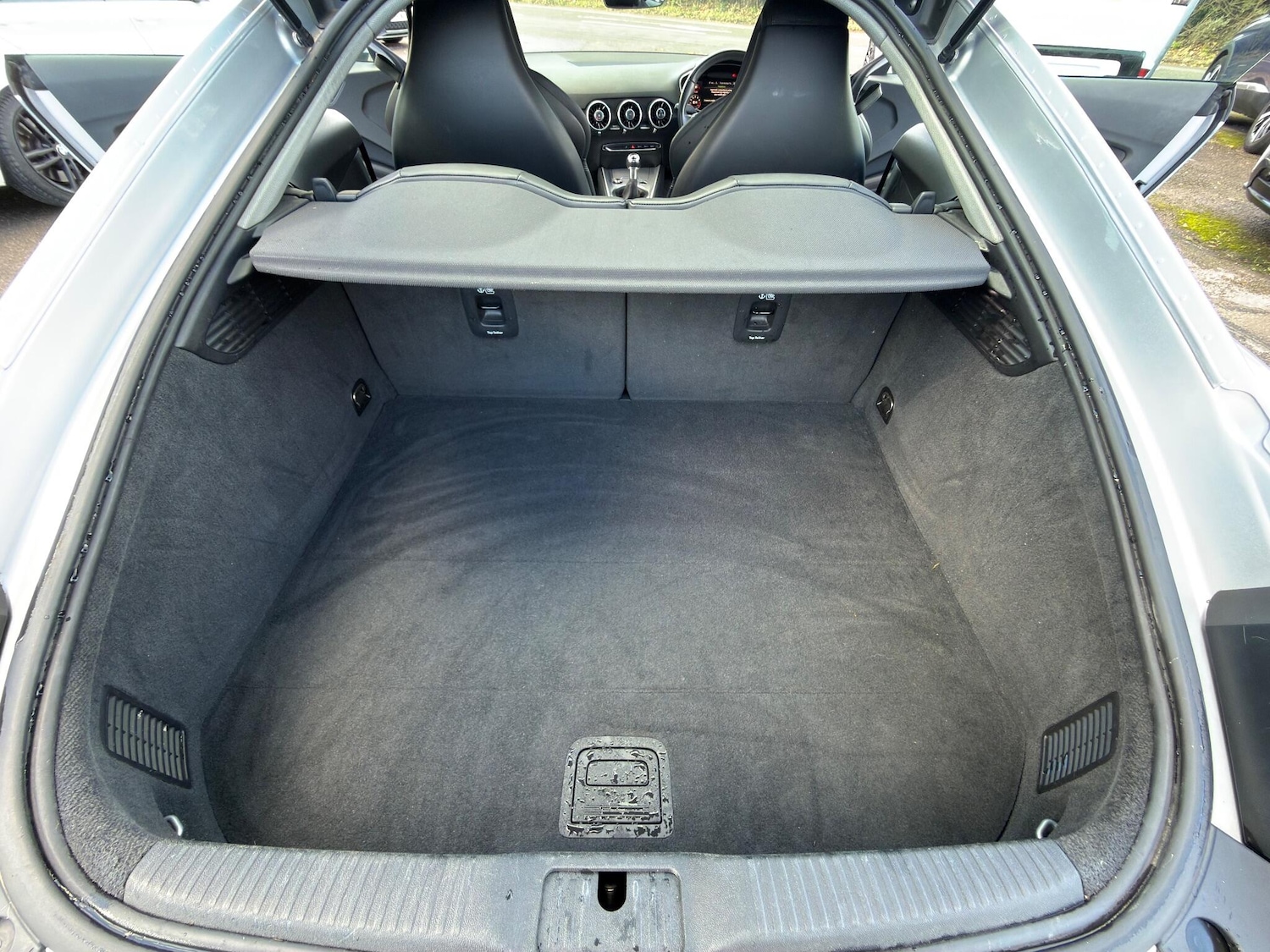 Used Audi TT 2015 for sale - 76989820: Photo 24