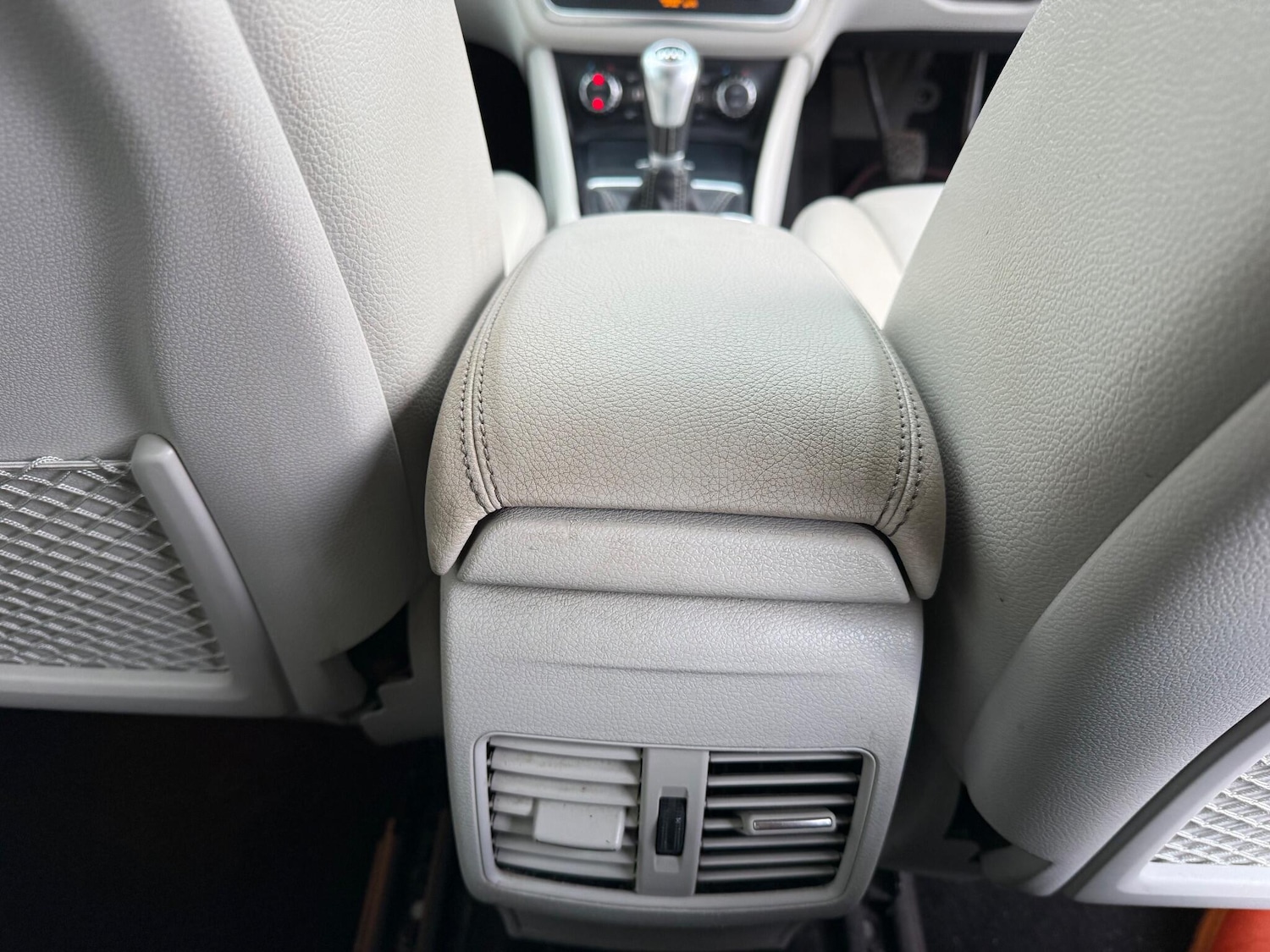 Used Mercedes-Benz GLA 2015 for sale - 76472733: Photo 14