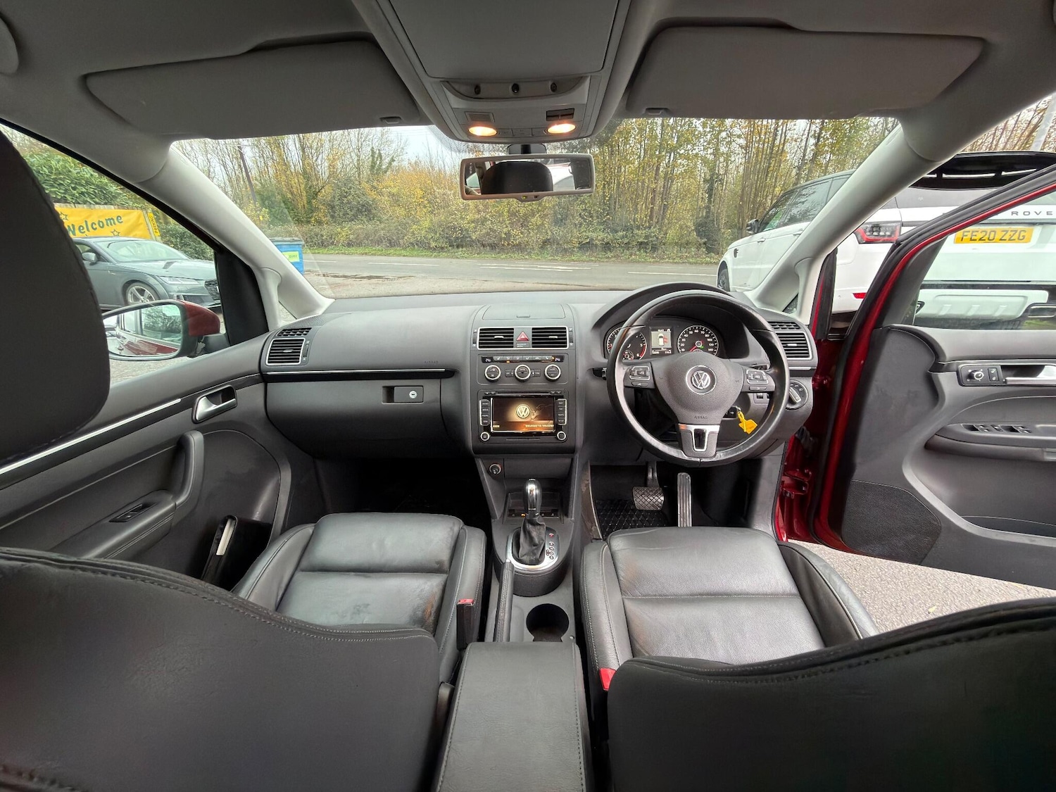 Used Volkswagen Touran 2014 for sale - 76657561: Photo 12