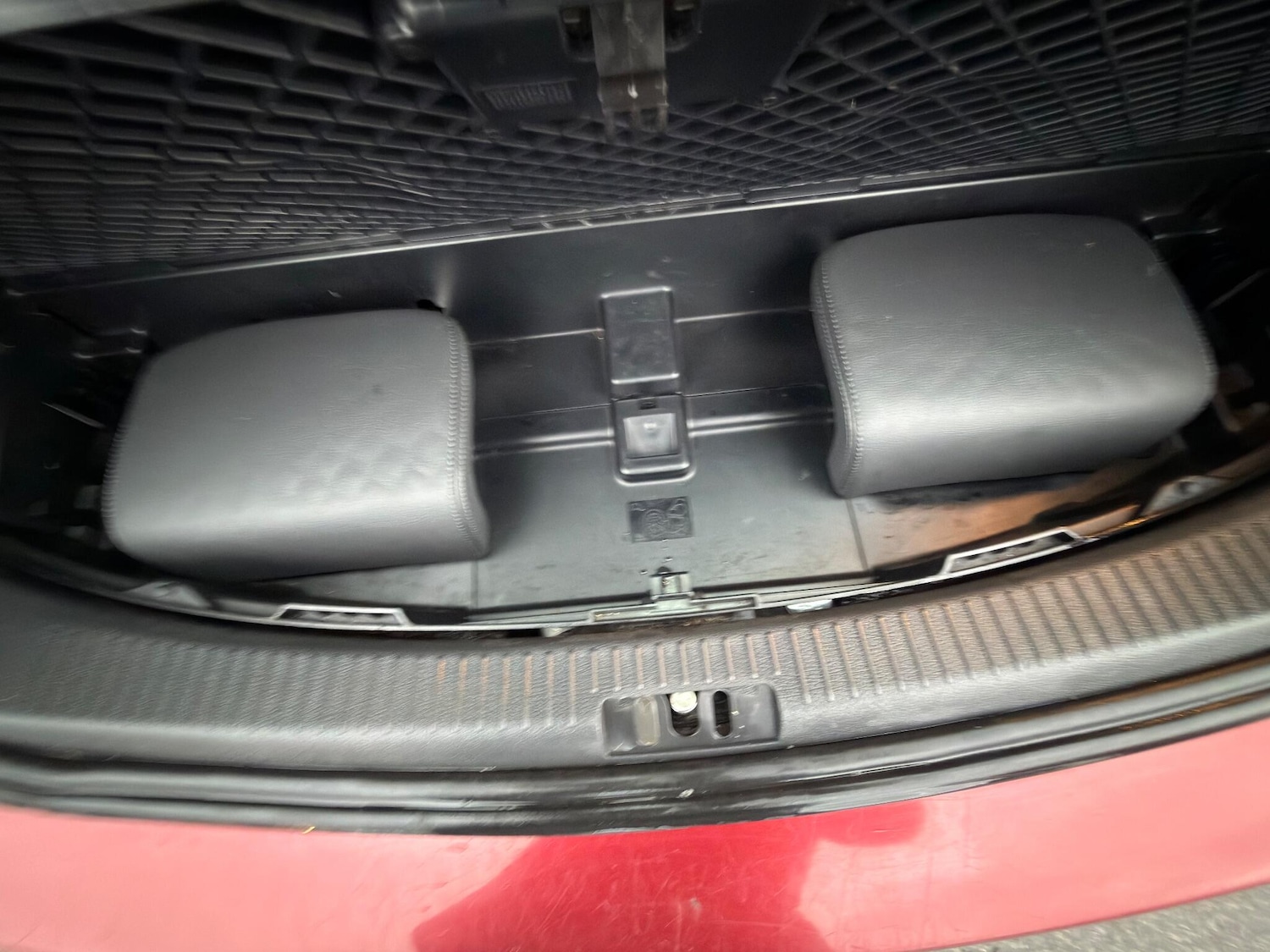 Used Volkswagen Touran 2014 for sale - 76657561: Photo 23