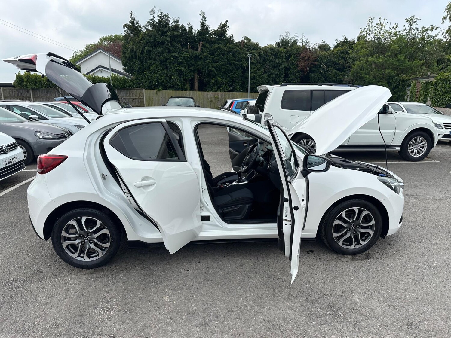 Used Mazda Mazda2 2015 for sale - 76550786: Photo 34