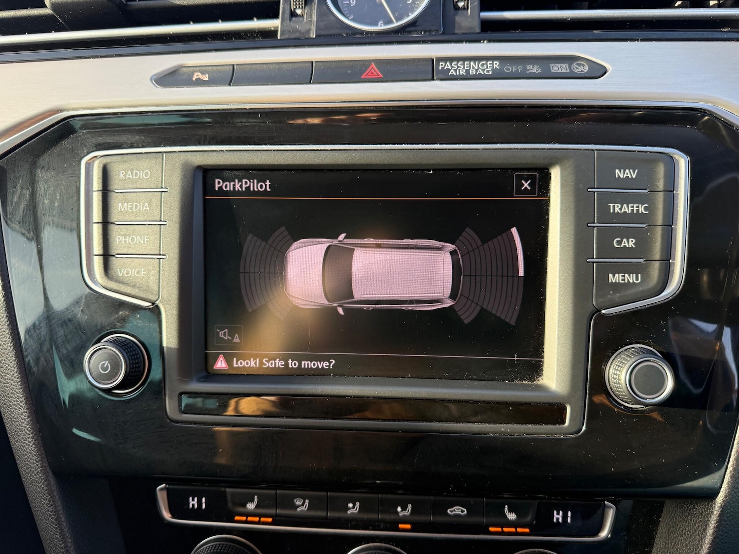 Used Volkswagen Passat 2016 for sale - 76898948: Photo 16