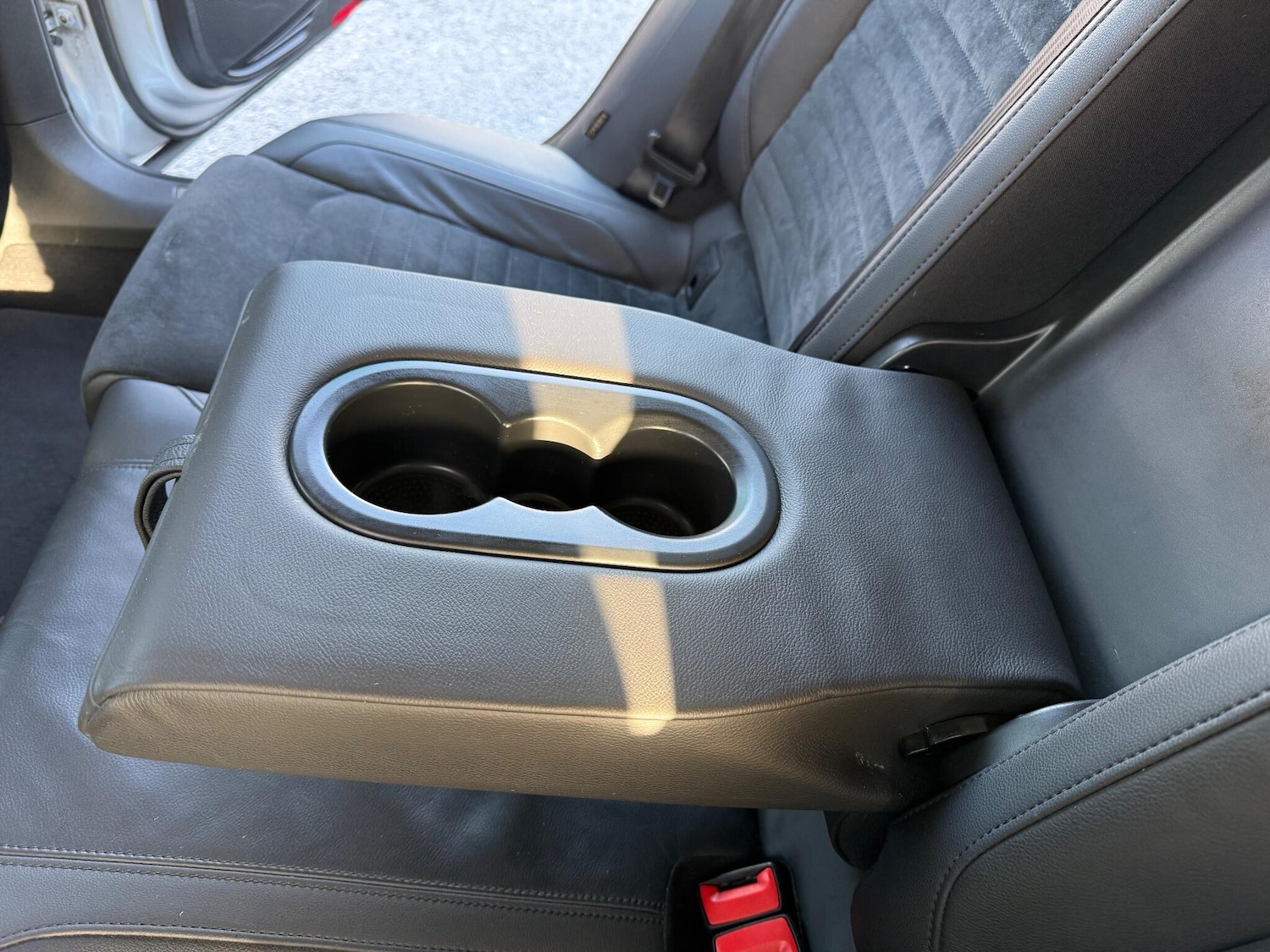 Used Volkswagen Passat 2016 for sale - 76898948: Photo 25