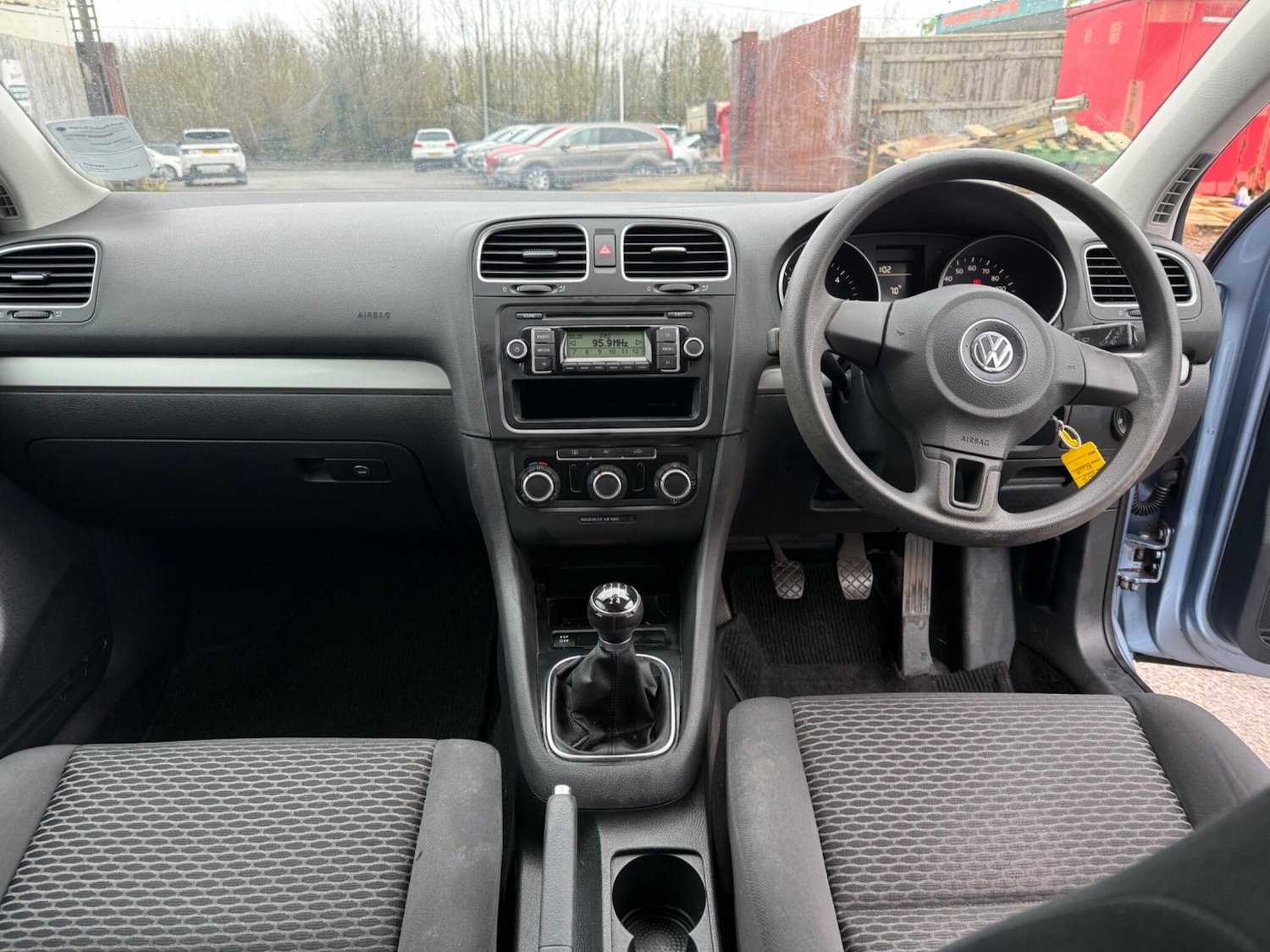 Used Volkswagen Golf 2010 for sale - 77625155: Photo 12