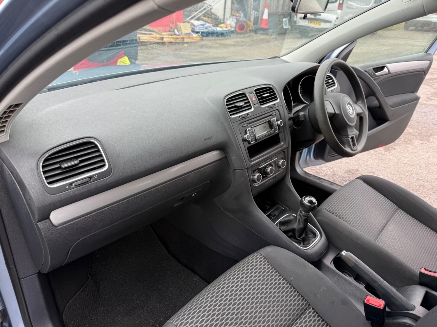 Used Volkswagen Golf 2010 for sale - 77625155: Photo 13