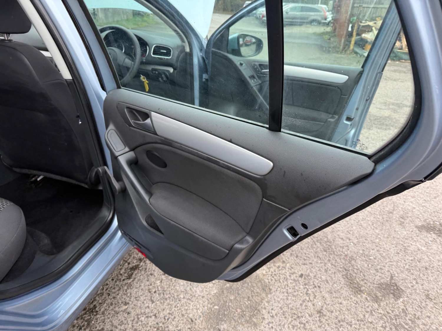 Used Volkswagen Golf 2010 for sale - 77625155: Photo 21