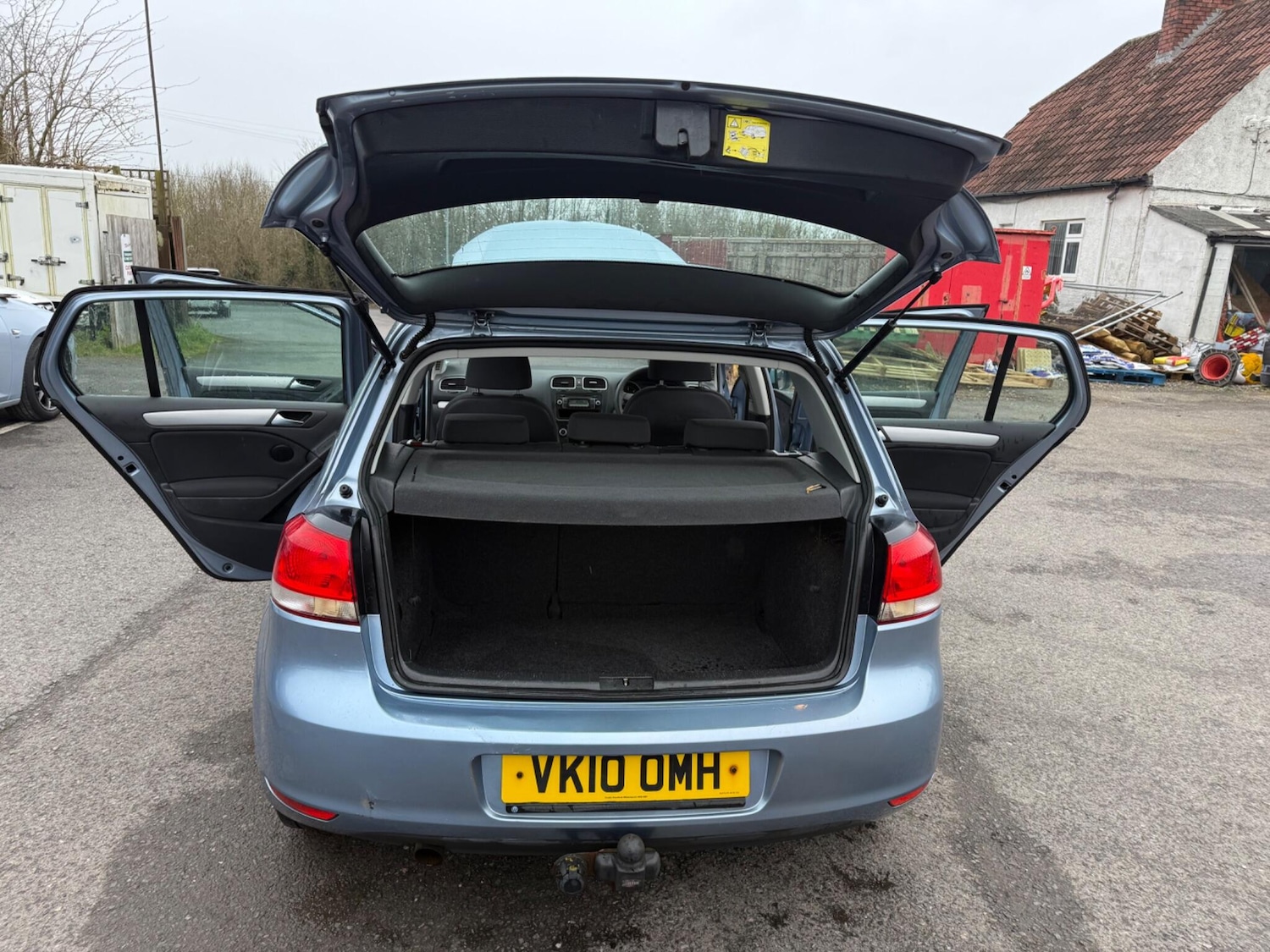 Used Volkswagen Golf 2010 for sale - 77625155: Photo 28