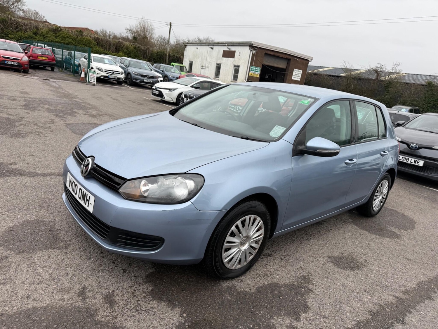 Used Volkswagen Golf 2010 for sale - 77625155: Photo 4