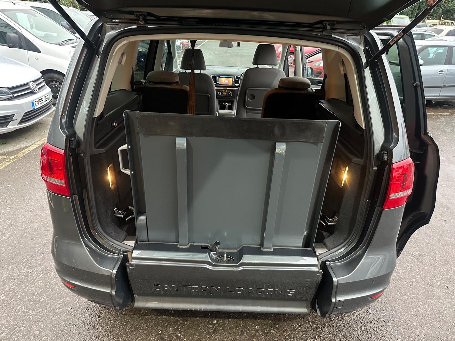 Used Volkswagen Sharan 2013 for sale - 76990269: Photo 27