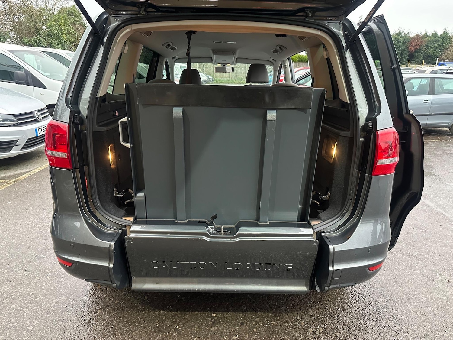 Used Volkswagen Sharan 2013 for sale - 76990269: Photo 29