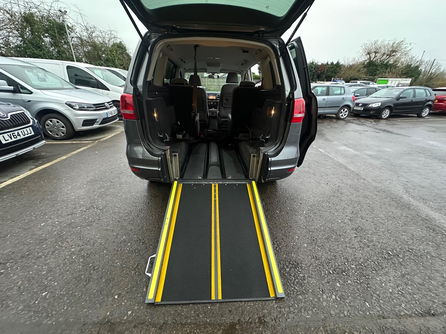 Used Volkswagen Sharan 2013 for sale - 76990269: Photo 34