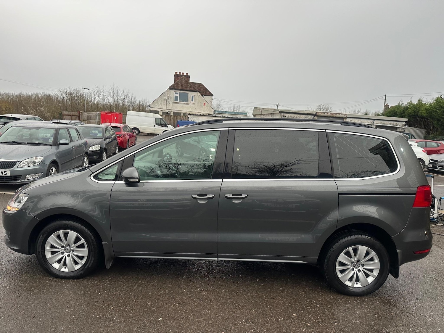 Used Volkswagen Sharan 2013 for sale - 76990269: Photo 8