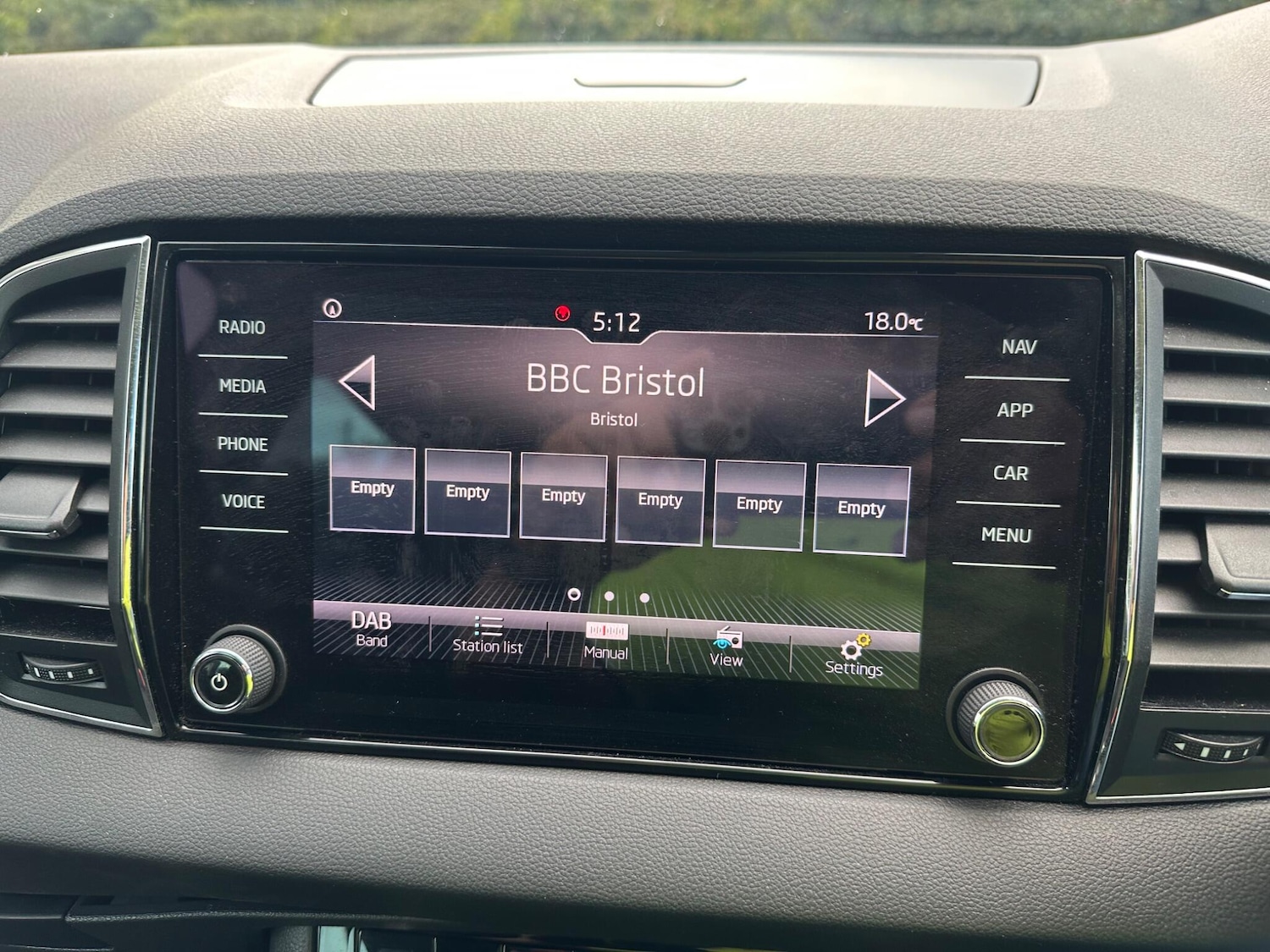 Used Skoda Karoq 2018 for sale - 76988816: Photo 11