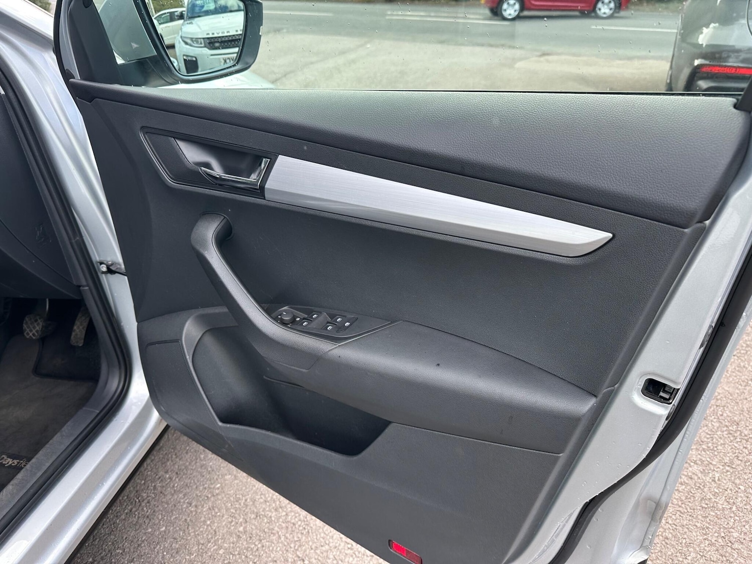 Used Skoda Karoq 2018 for sale - 76988816: Photo 27