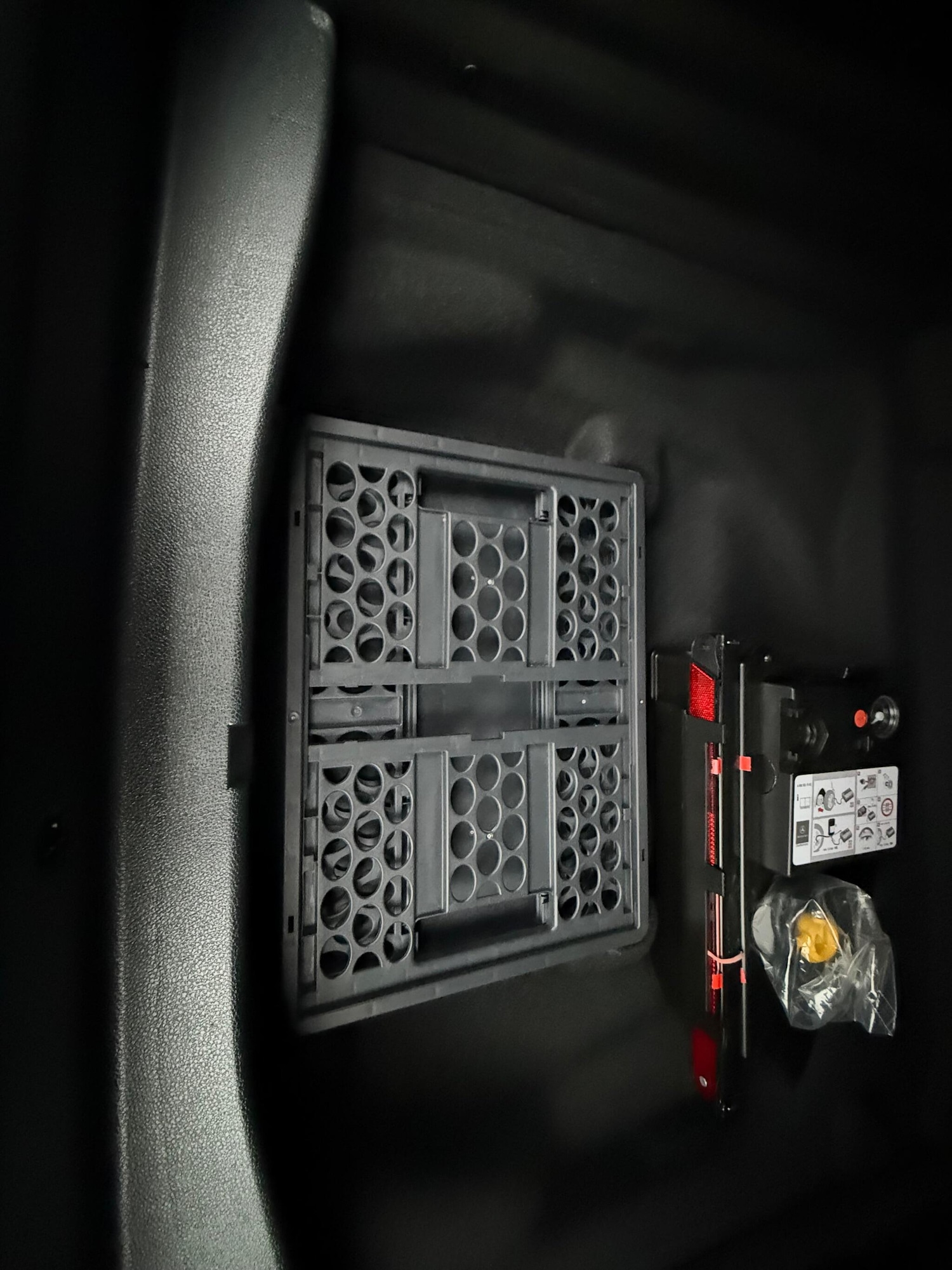 Used Mercedes-Benz GLA 2017 for sale - 76561374: Photo 42