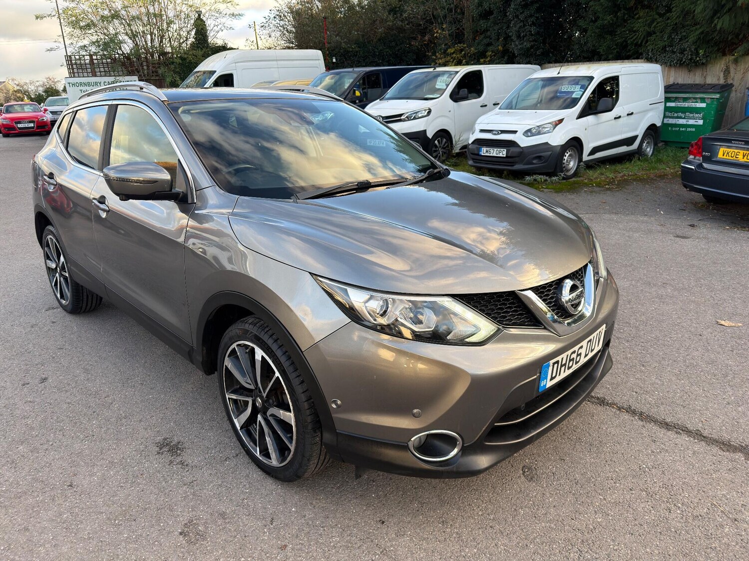 Used Nissan Qashqai 2017 for sale - 76619757: Photo 1